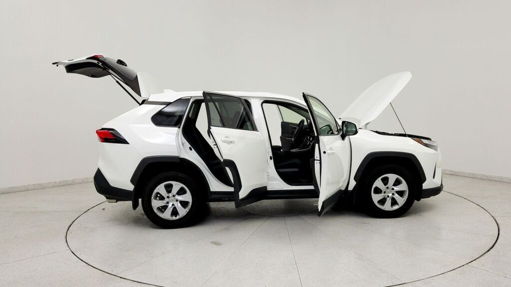 2023 Toyota RAV4 LE Laurel MD