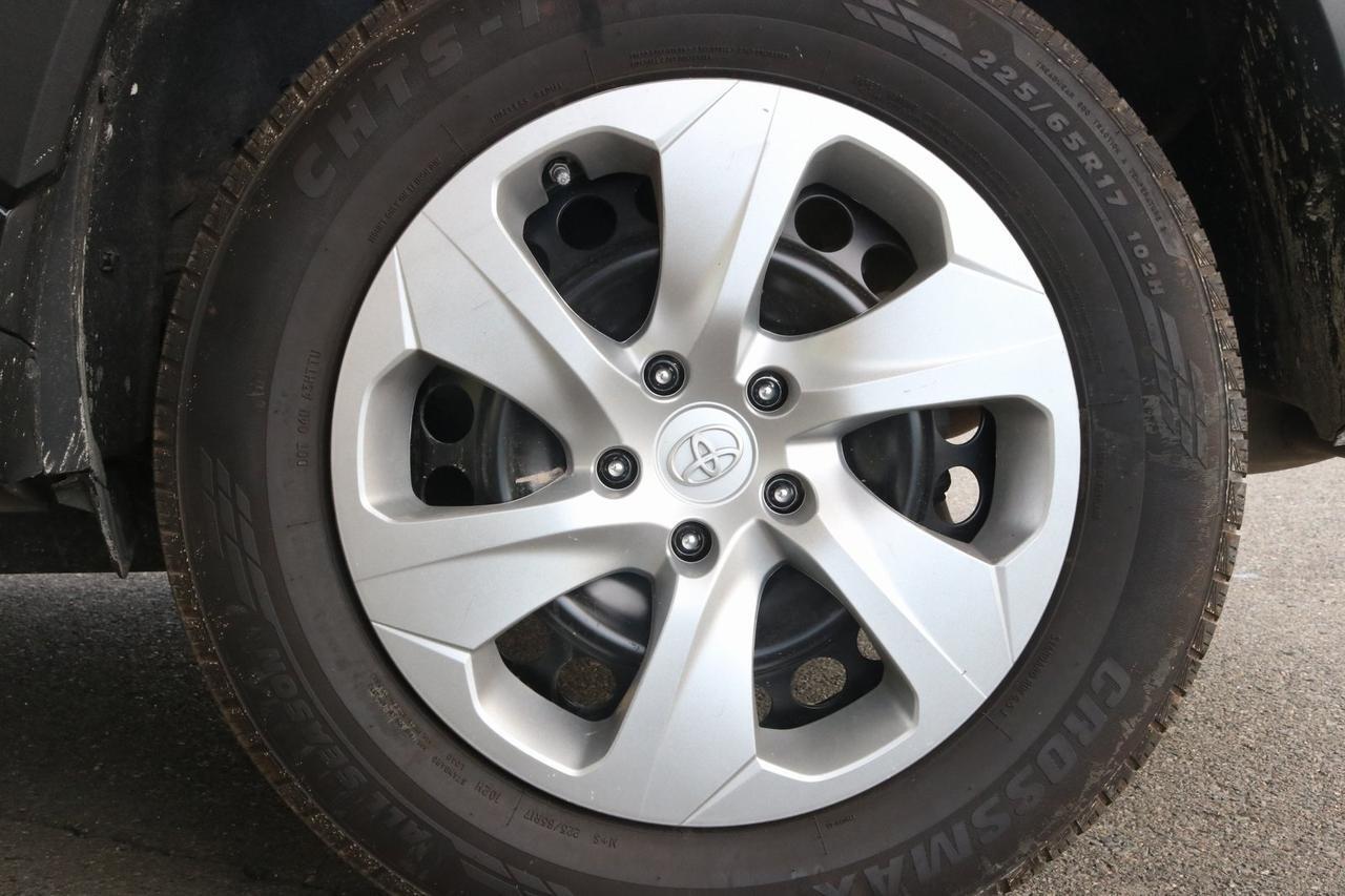 2023 Toyota RAV4 LE Fredericksburg VA