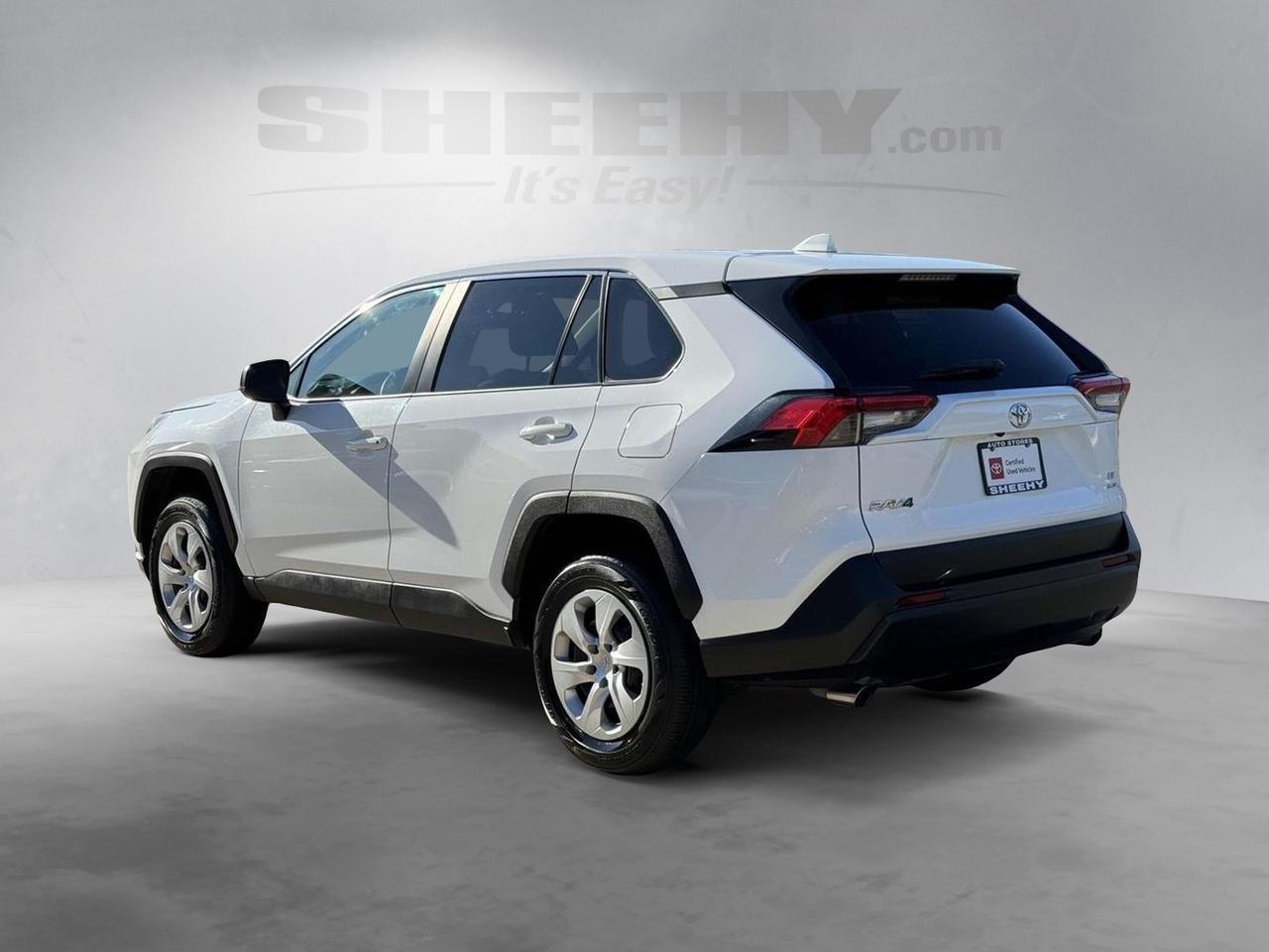 2023 Toyota RAV4 LE Fredericksburg VA