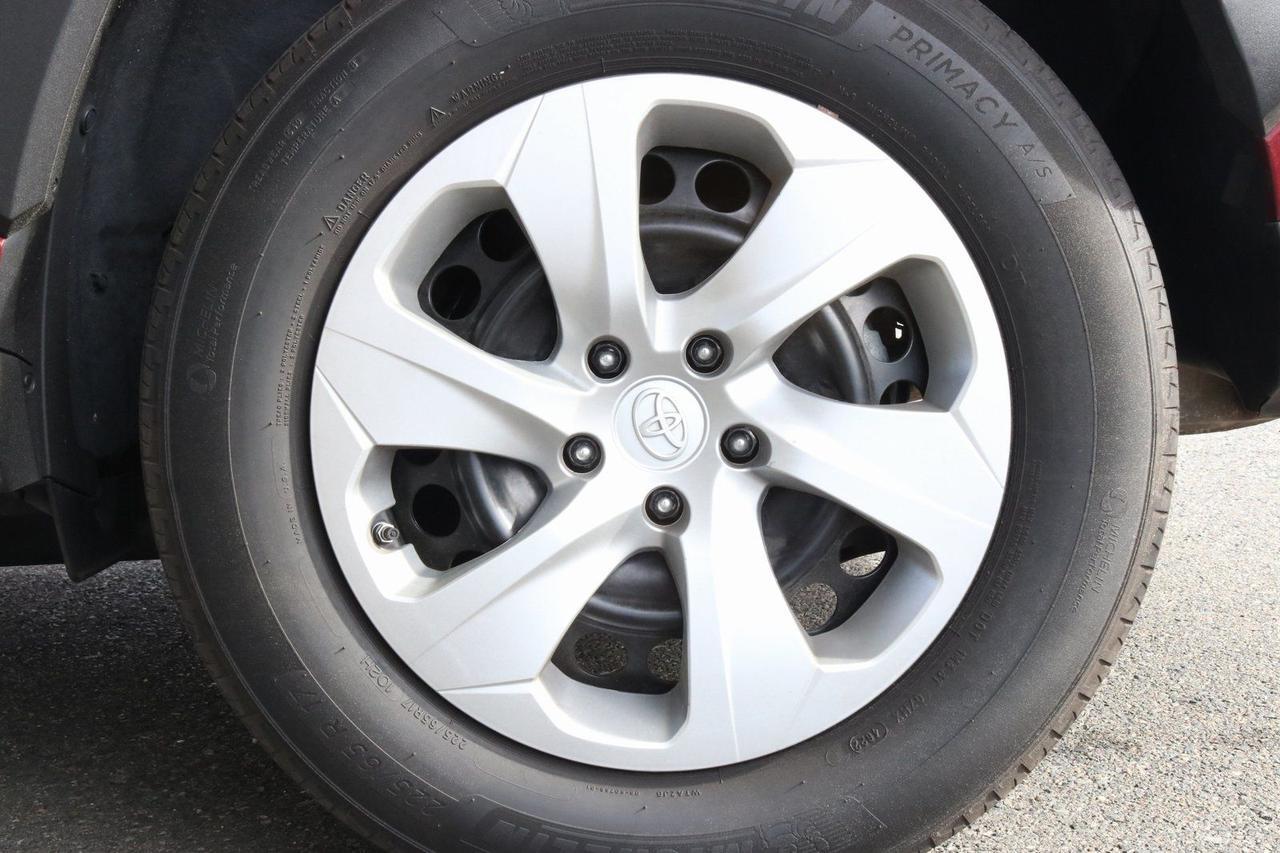 2023 Toyota RAV4 LE Fredericksburg VA