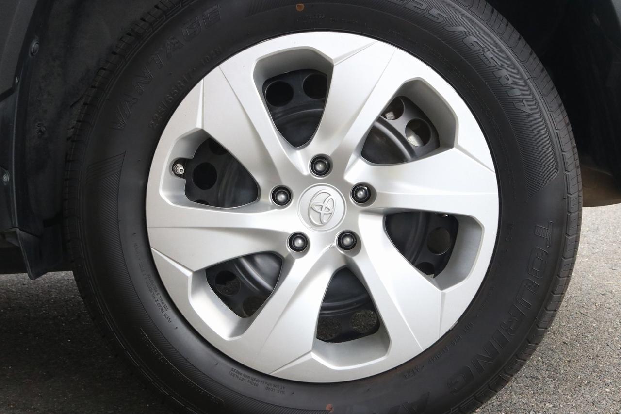 2023 Toyota RAV4 LE Fredericksburg VA