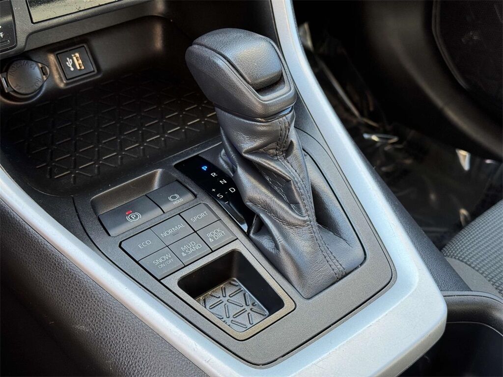 2023 Toyota RAV4 LE Cockeysville MD