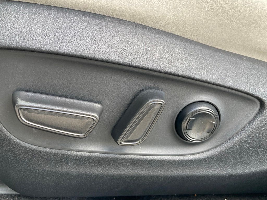 2023 Toyota RAV4 Limited San Antonio TX