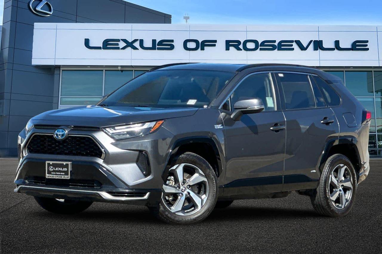 2023 Toyota RAV4 Prime SE