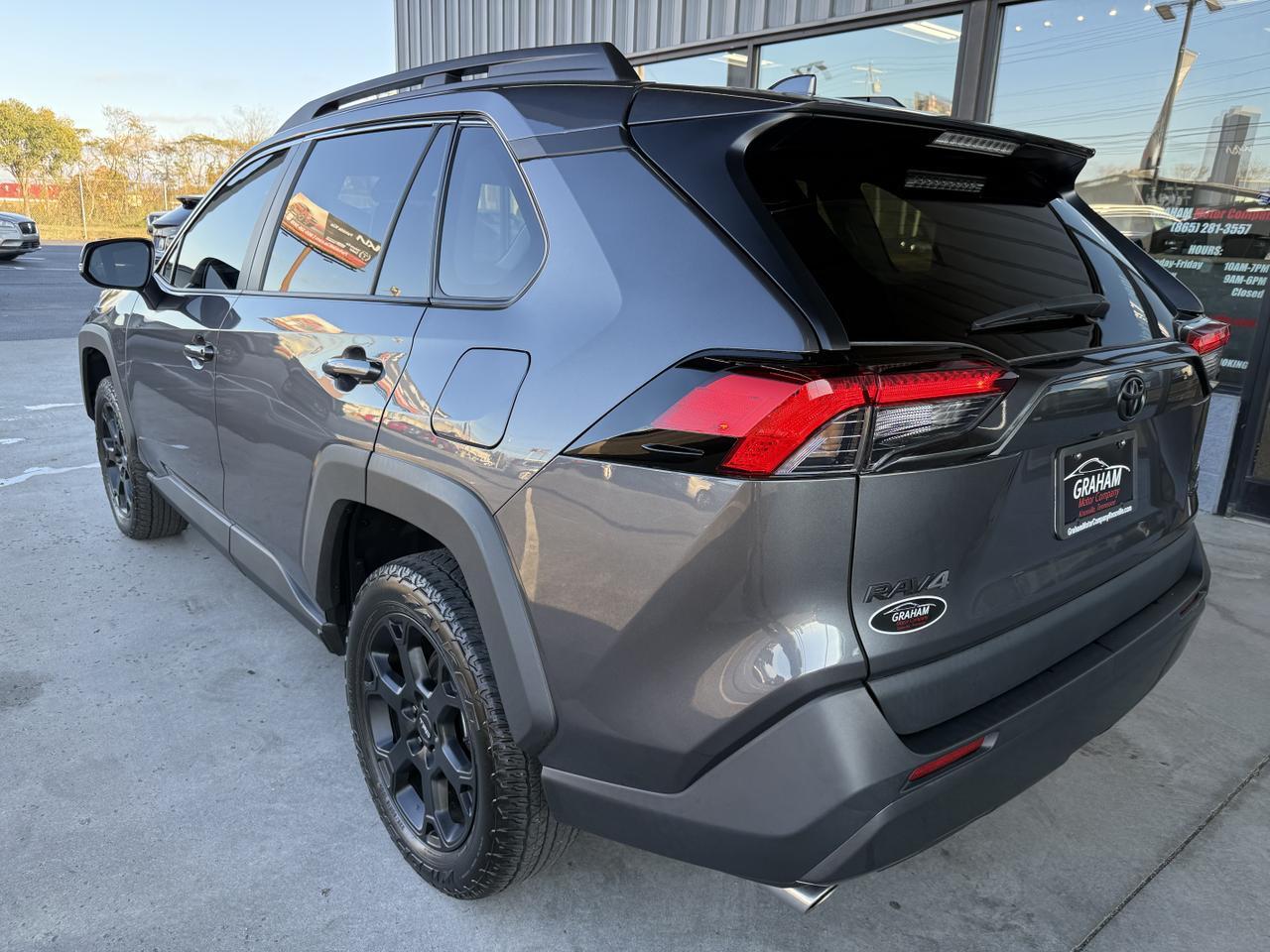 2023 Toyota RAV4 TRD photo 3