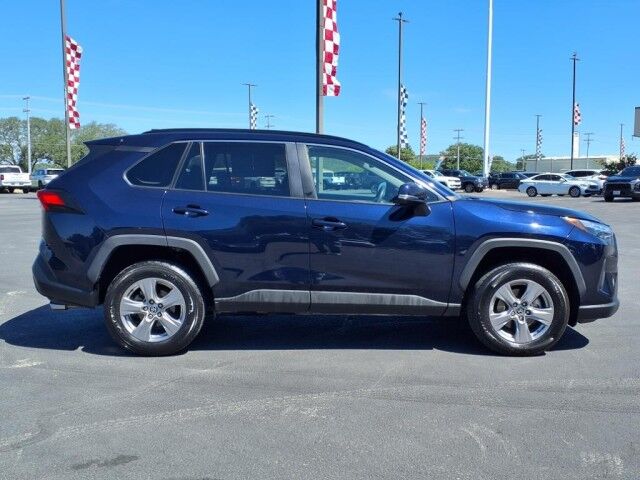2023 Toyota RAV4 XLE  TX