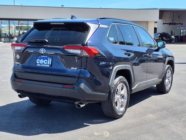 2023 Toyota RAV4 XLE  TX