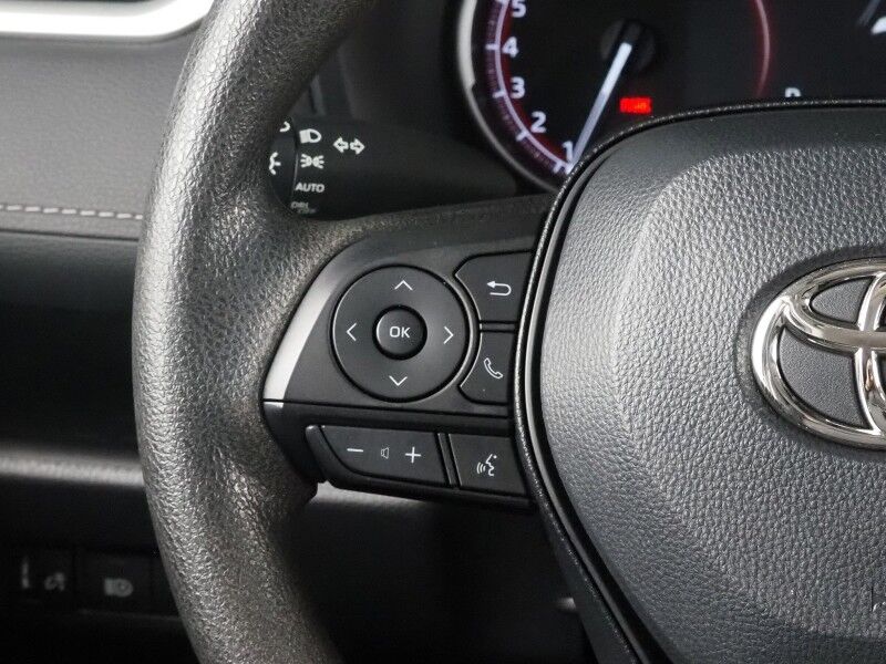 2023 Toyota RAV4 XLE *ADAPTIVE CRUISE, BLIND SPOT & LANE DEPARTURE ALERT, COLLISION ALERT w/BRAKING, BACKUP-CAMERA, COLOR TOUCHSCREEN, MULTI-FUNCTION STEERING WHEEL, KEYLESS ENTRY, ALLOY WHEELS, LED HEADLIGHTS, ANDROID & APPLE Round Rock TX