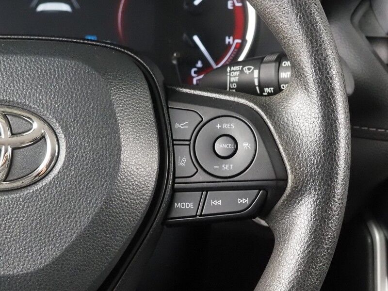 2023 Toyota RAV4 XLE *ADAPTIVE CRUISE, BLIND SPOT & LANE DEPARTURE ALERT, COLLISION ALERT w/BRAKING, BACKUP-CAMERA, COLOR TOUCHSCREEN, MULTI-FUNCTION STEERING WHEEL, KEYLESS ENTRY, ALLOY WHEELS, LED HEADLIGHTS, ANDROID & APPLE Round Rock TX