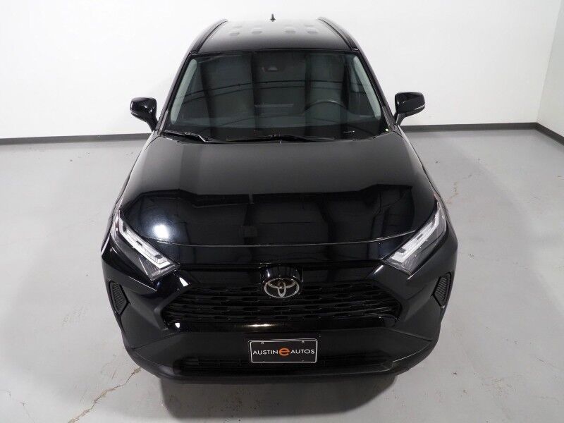 2023 Toyota RAV4 XLE *ADAPTIVE CRUISE, BLIND SPOT & LANE DEPARTURE ALERT, COLLISION ALERT w/BRAKING, BACKUP-CAMERA, COLOR TOUCHSCREEN, MULTI-FUNCTION STEERING WHEEL, KEYLESS ENTRY, ALLOY WHEELS, LED HEADLIGHTS, ANDROID & APPLE Round Rock TX