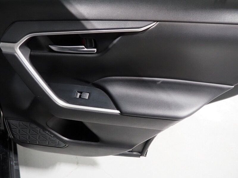 2023 Toyota RAV4 XLE *ADAPTIVE CRUISE, BLIND SPOT & LANE DEPARTURE ALERT, COLLISION ALERT w/BRAKING, BACKUP-CAMERA, COLOR TOUCHSCREEN, MULTI-FUNCTION STEERING WHEEL, KEYLESS ENTRY, ALLOY WHEELS, LED HEADLIGHTS, ANDROID & APPLE Round Rock TX