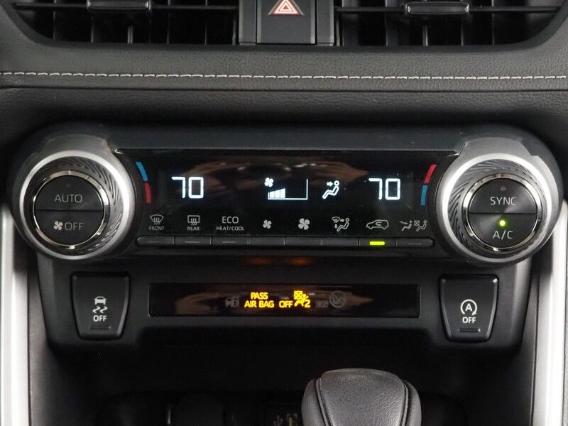 2023 Toyota RAV4 XLE *ADAPTIVE CRUISE, BLIND SPOT & LANE DEPARTURE ALERT, COLLISION ALERT w/BRAKING, BACKUP-CAMERA, COLOR TOUCHSCREEN, MULTI-FUNCTION STEERING WHEEL, KEYLESS ENTRY, ALLOY WHEELS, LED HEADLIGHTS, ANDROID & APPLE Round Rock TX