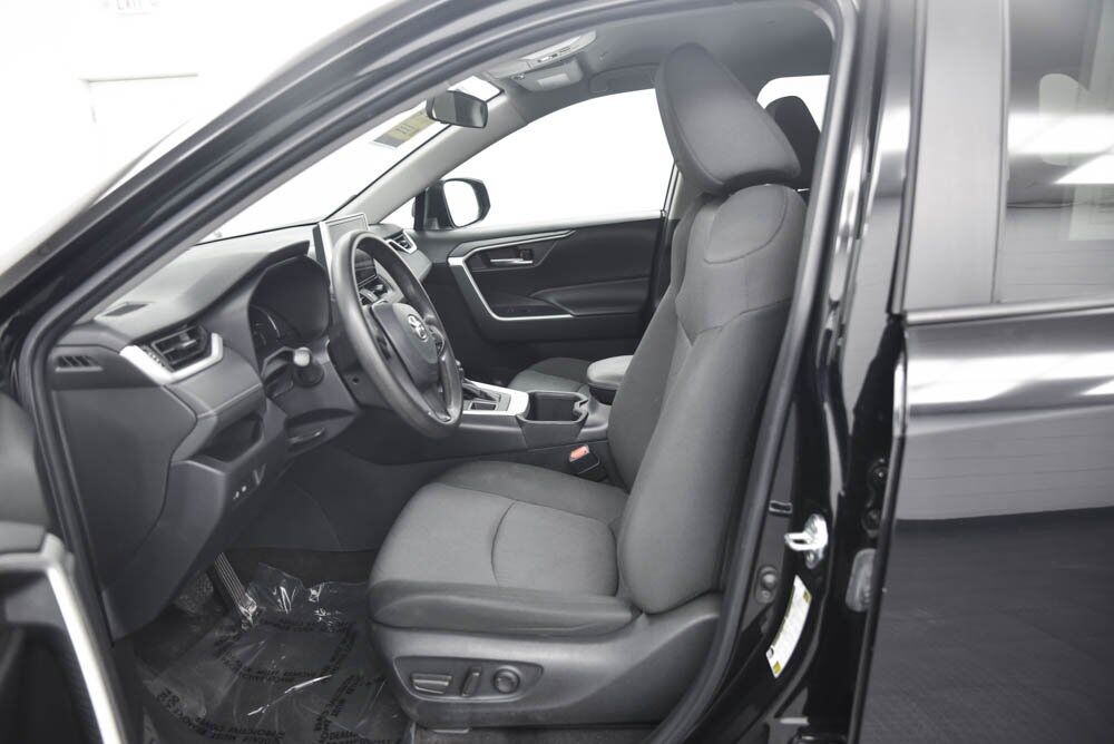 2023 Toyota RAV4 XLE Akron OH