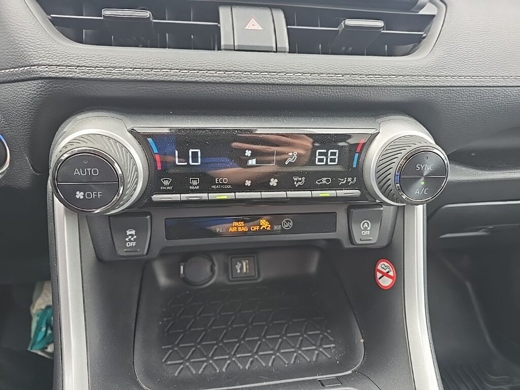 2023 Toyota RAV4 XLE FWD Minocqua WI