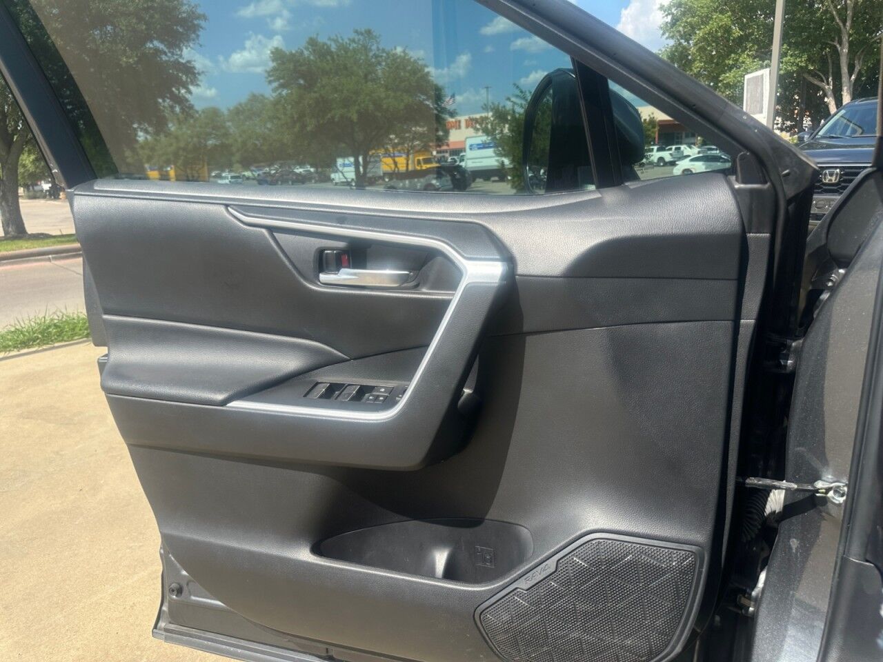 2023 Toyota RAV4 XLE FWD (Natl) Lancaster TX