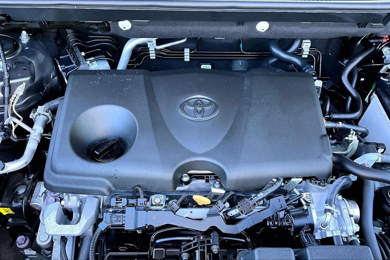 2023 Toyota RAV4 XLE Folsom CA