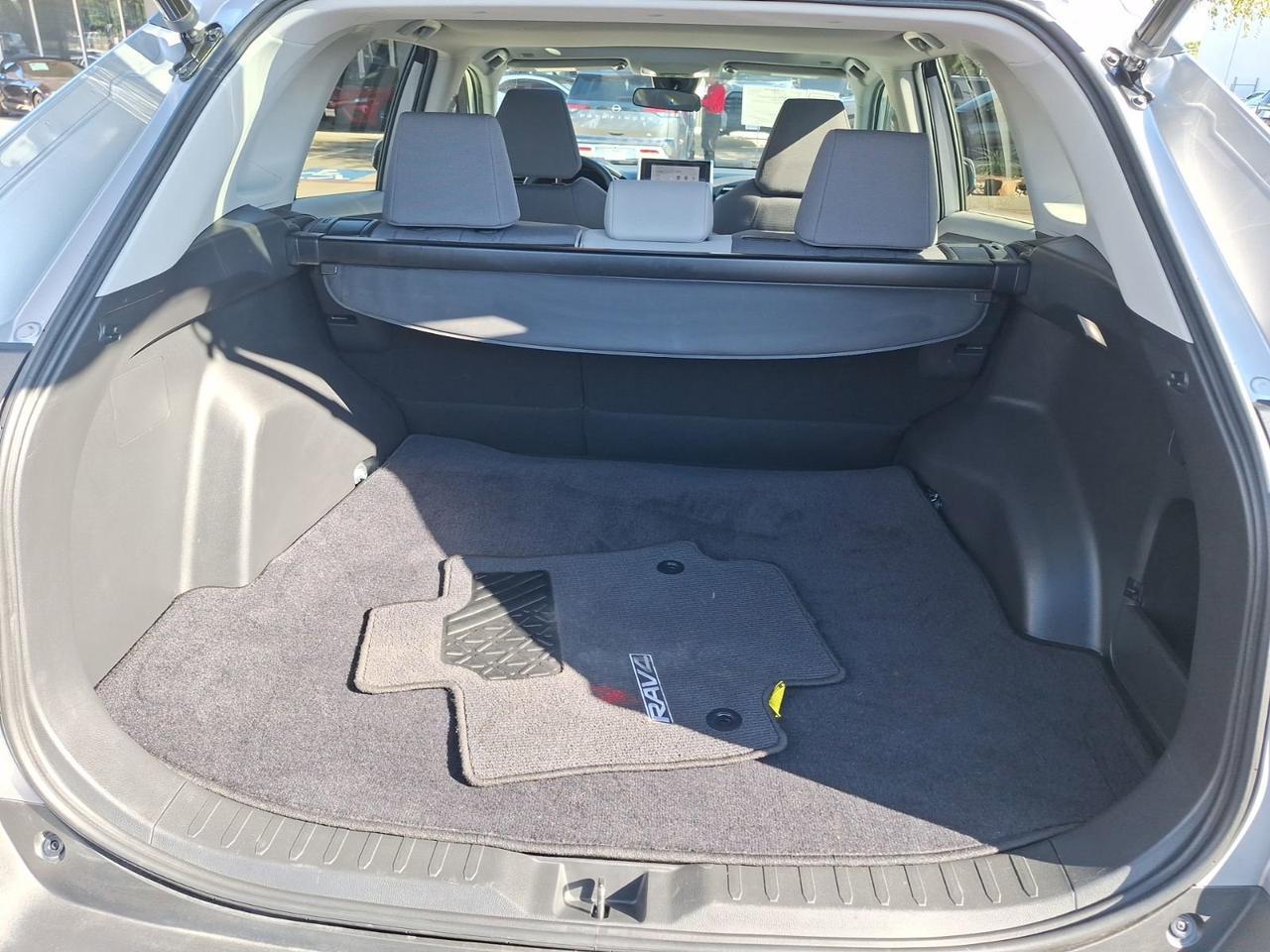 2023 Toyota RAV4 XLE Hurst TX