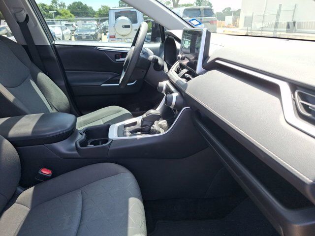 2023 Toyota RAV4 XLE Hurst TX