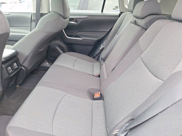 2023 Toyota RAV4 XLE Hurst TX