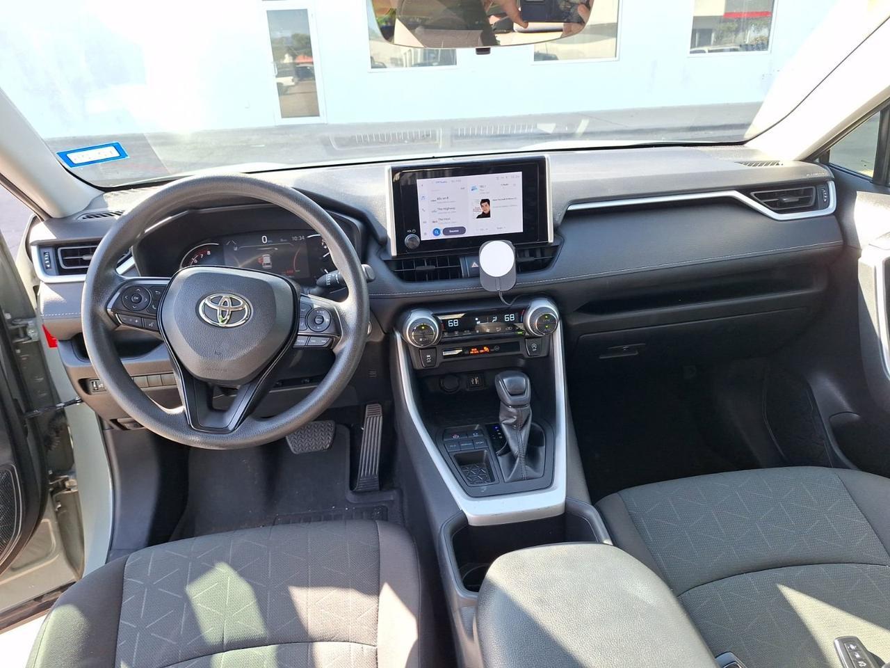 2023 Toyota RAV4 XLE Hurst TX