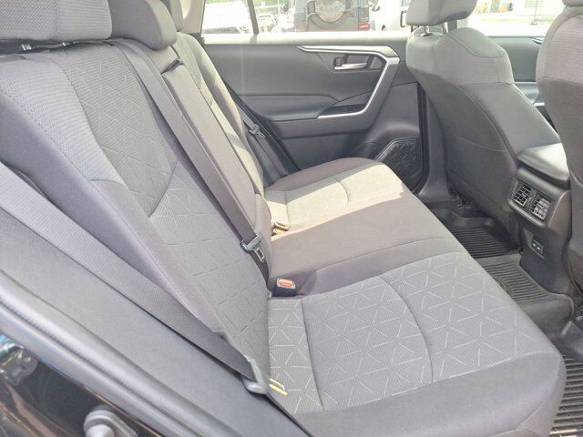 2023 Toyota RAV4 XLE Hurst TX
