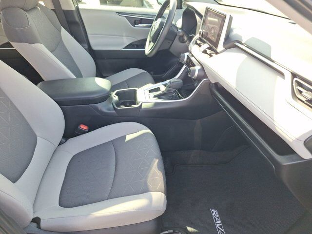 2023 Toyota RAV4 XLE Hurst TX