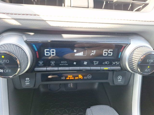 2023 Toyota RAV4 XLE Hurst TX