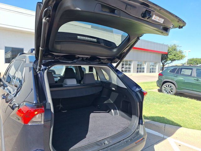 2023 Toyota RAV4 XLE Hurst TX
