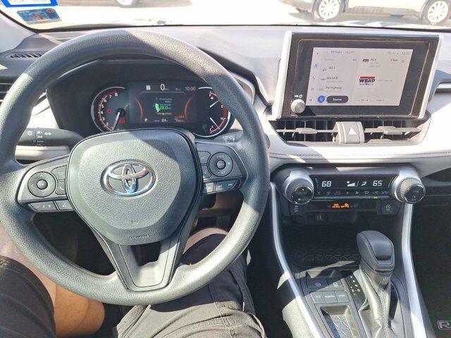 2023 Toyota RAV4 XLE Hurst TX