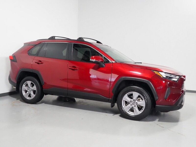 2023 Toyota RAV4 XLE *MOONROOF, ADAPTIVE CRUISE, SAFETY ALERTS, BACKUP-CAMERA, COLOR TOUCHSCREEN, POWER LIFTGATE, KEYLESS ENTRY, ALLOY WHEELS, LED HEADLIGHTS, ANDROID & APPLE
