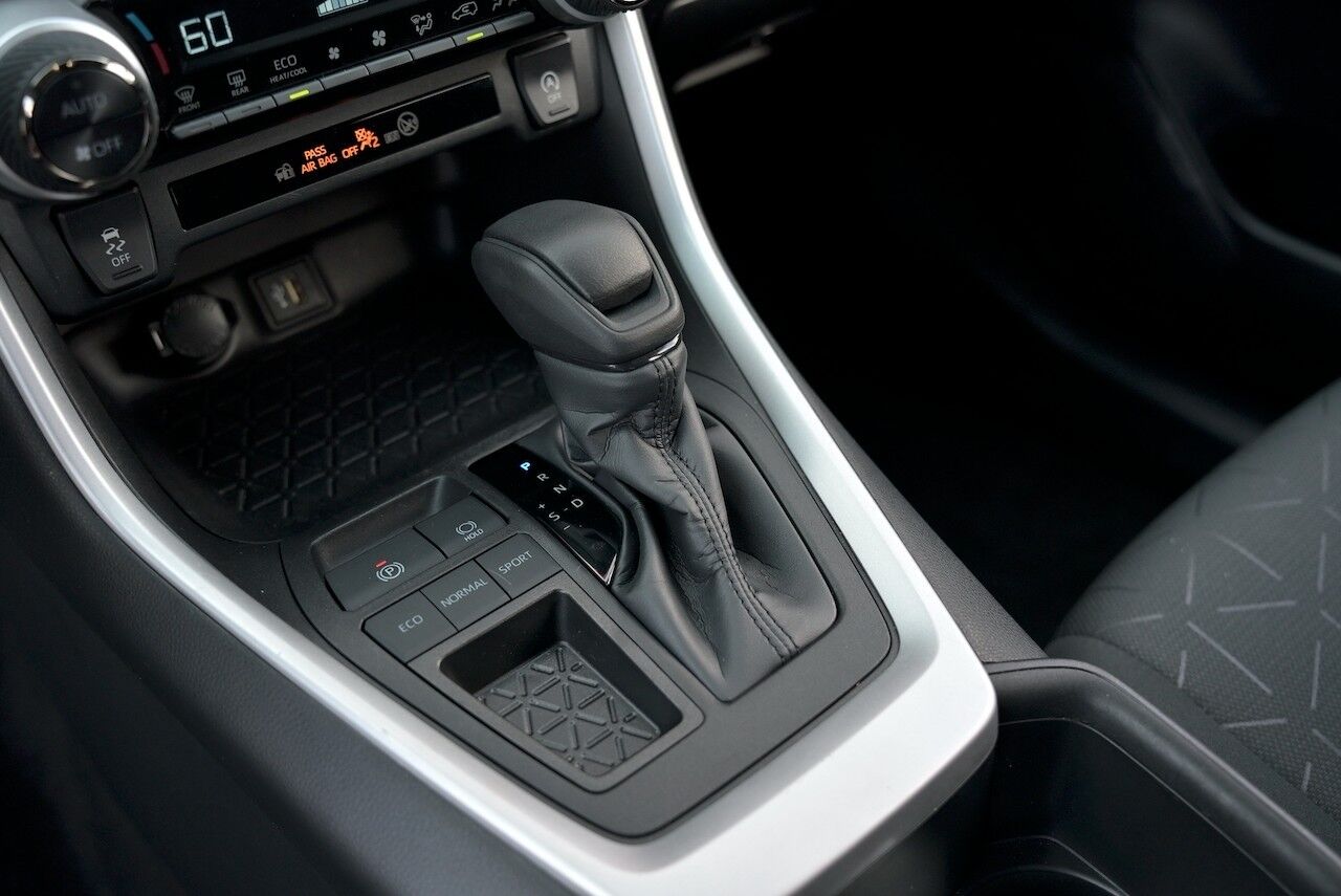 2023 Toyota RAV4 XLE Doral FL