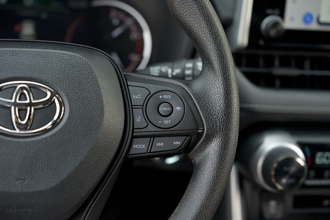 2023 Toyota RAV4 XLE Doral FL