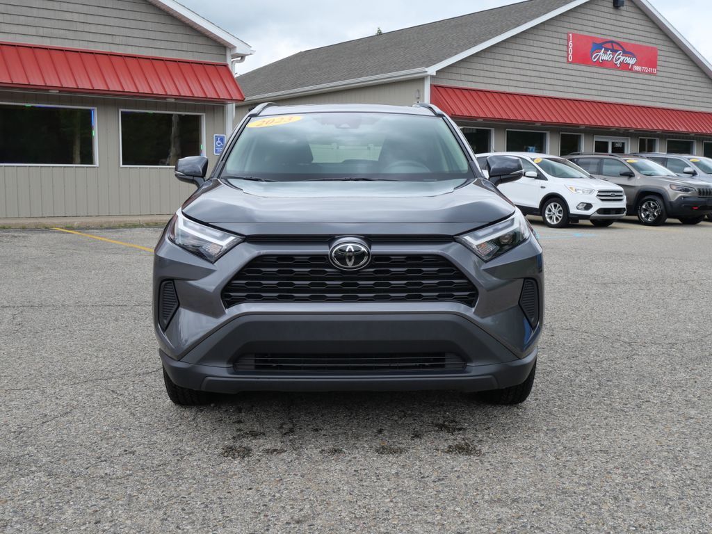 2023 Toyota RAV4 XLE