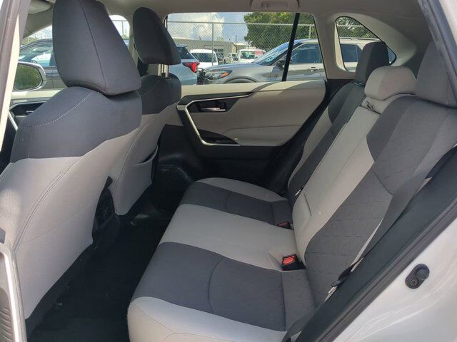 2023 Toyota RAV4 XLE Appleton WI