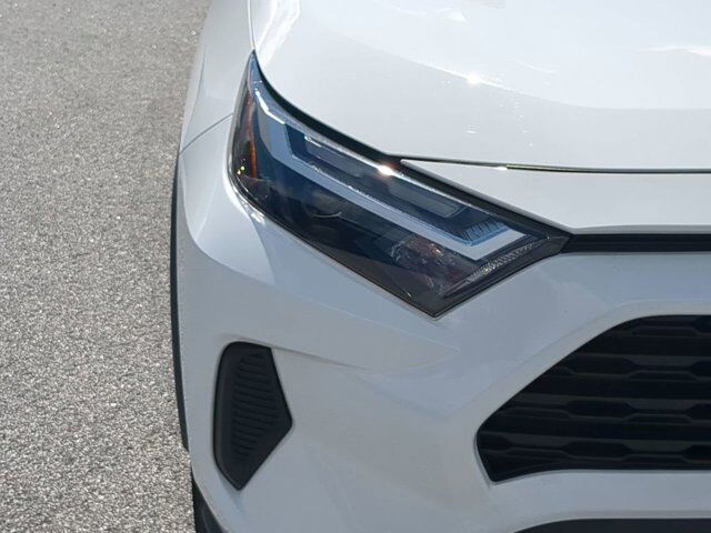 2023 Toyota RAV4 XLE Appleton WI