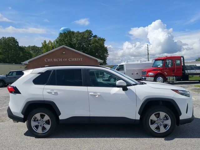 2023 Toyota RAV4 XLE Appleton WI