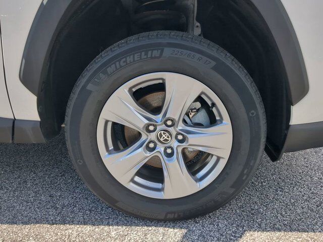 2023 Toyota RAV4 XLE Appleton WI