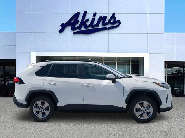 2023 Toyota RAV4 XLE Appleton WI