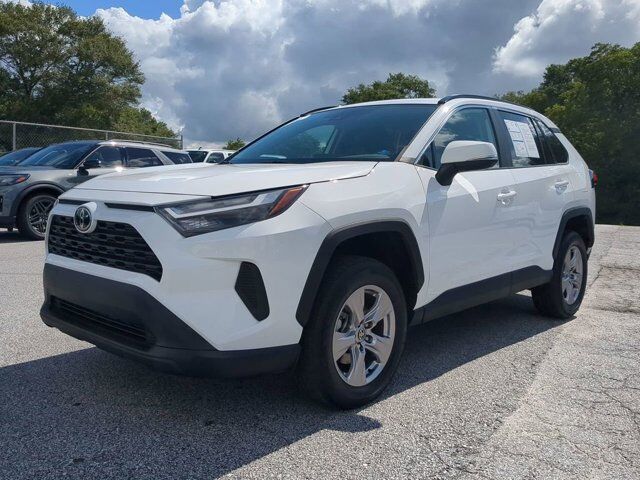 2023 Toyota RAV4 XLE Appleton WI
