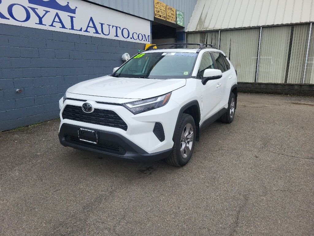 2023 Toyota RAV4 XLE Owego NY