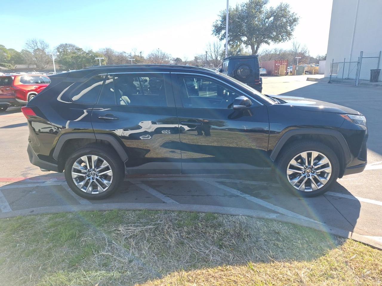 2023 Toyota RAV4 XLE Premium Hurst TX