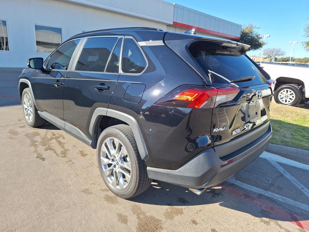2023 Toyota RAV4 XLE Premium Hurst TX
