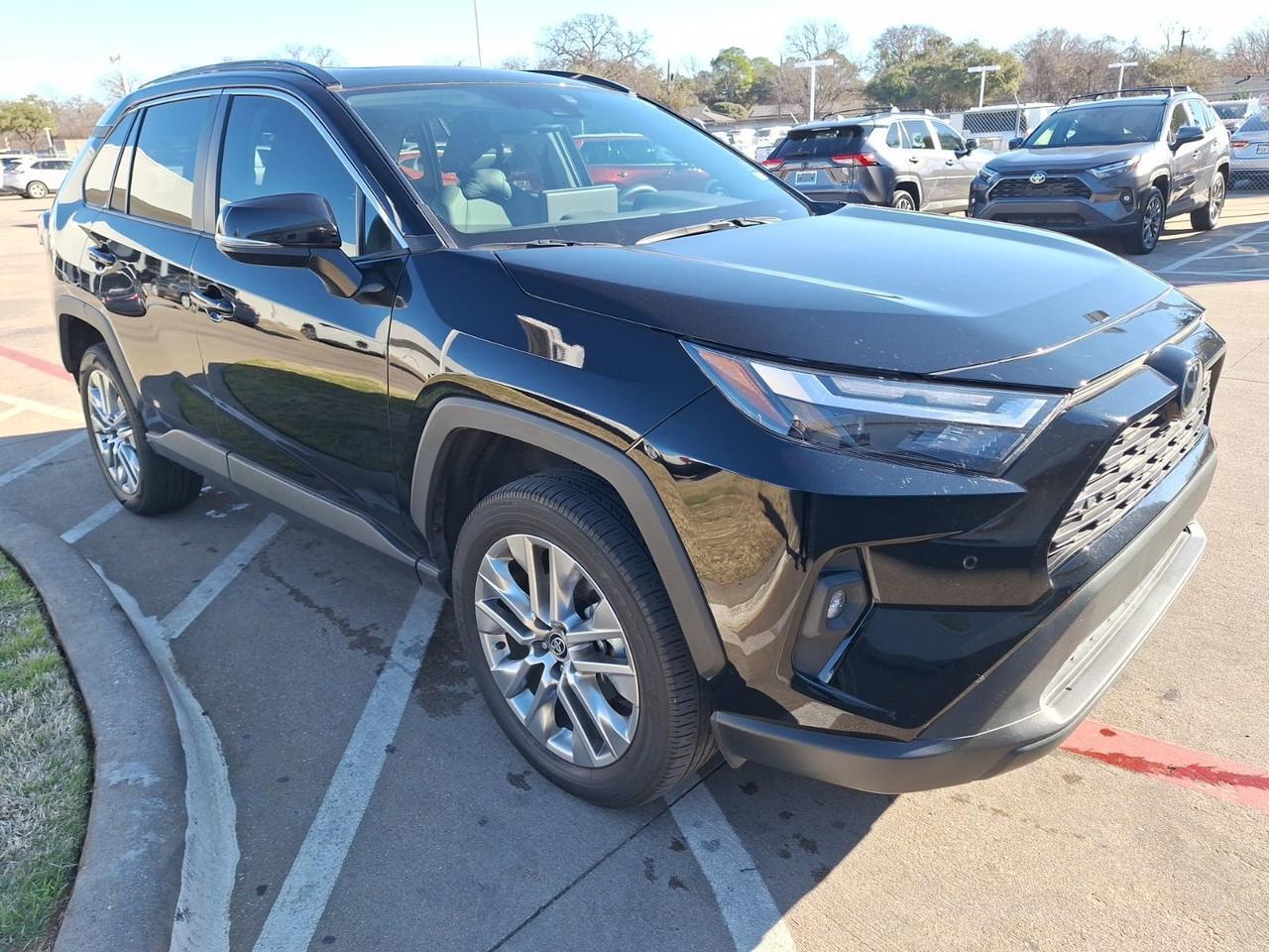 2023 Toyota RAV4 XLE Premium Hurst TX
