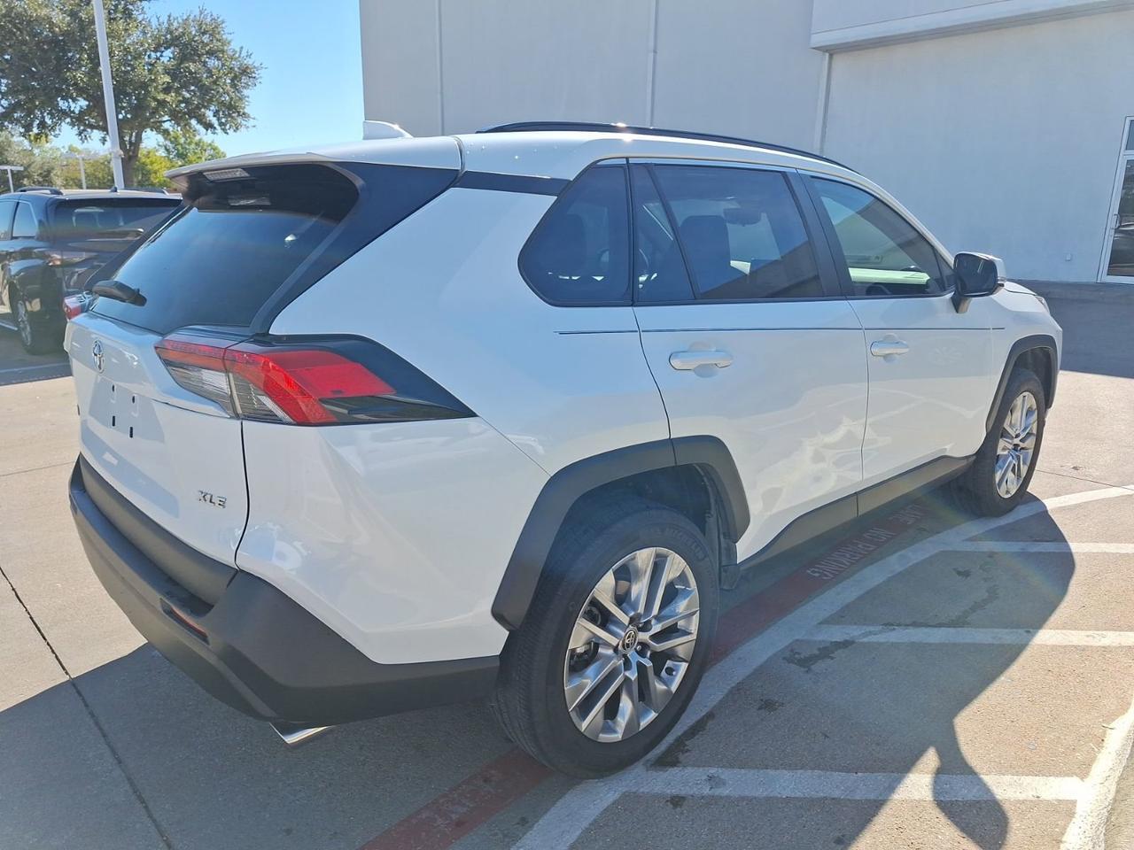 2023 Toyota RAV4 XLE Premium Hurst TX