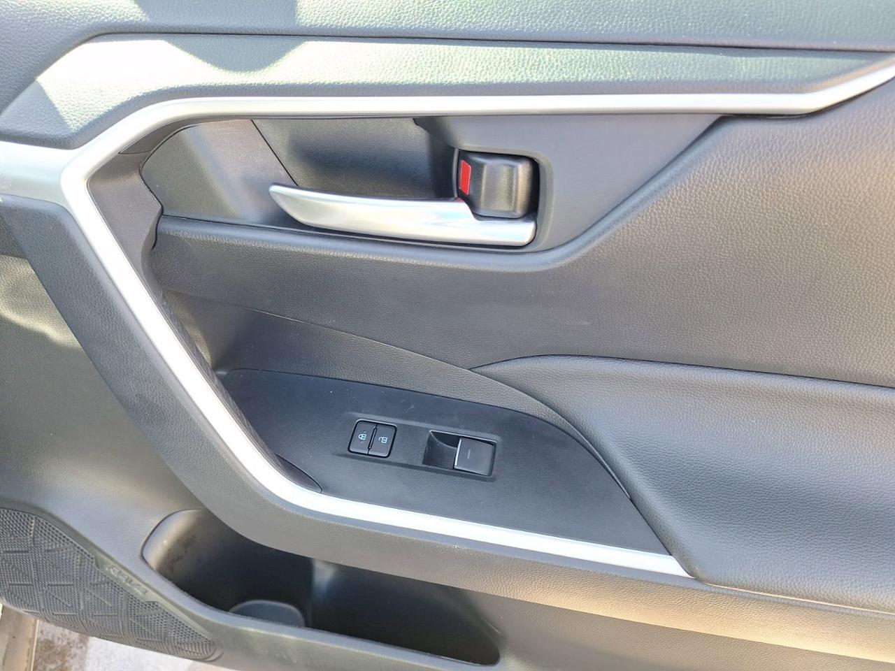 2023 Toyota RAV4 XLE Premium Hurst TX