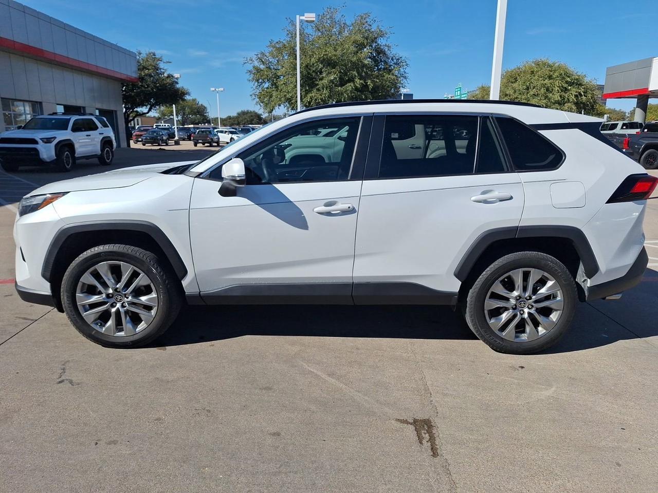 2023 Toyota RAV4 XLE Premium Hurst TX