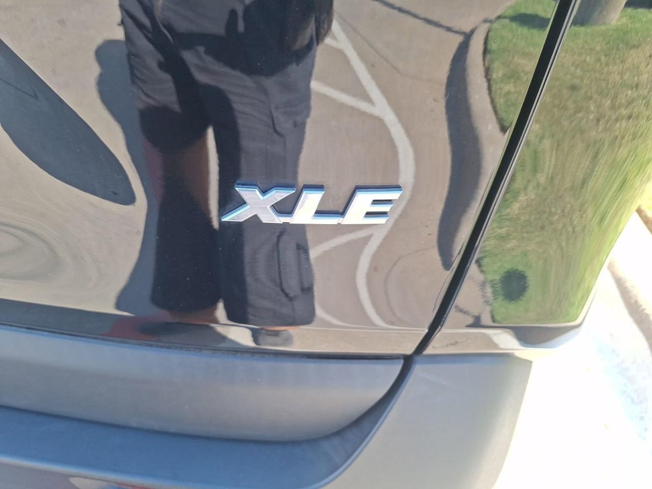 2023 Toyota RAV4 XLE Premium Hurst TX