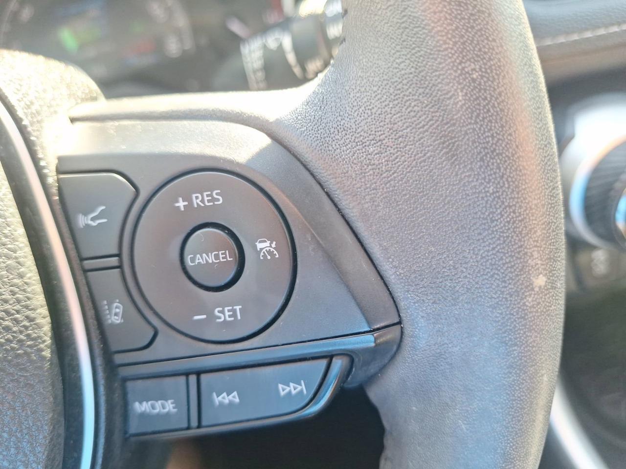 2023 Toyota RAV4 XLE Premium Hurst TX