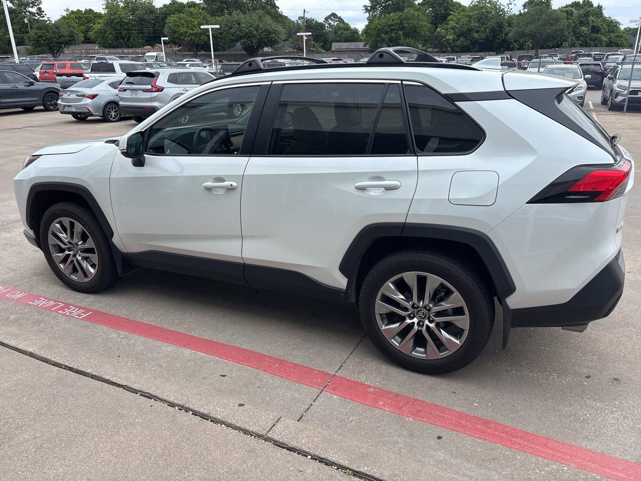 2023 Toyota RAV4 XLE Premium Hurst TX
