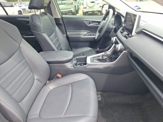 2023 Toyota RAV4 XLE Premium Hurst TX